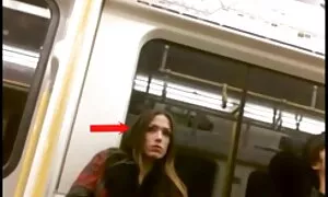 L'autista dormiva sul volante. mature porche tettone