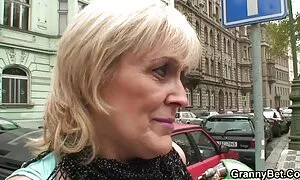 Scopata dalla regina tettone mature porche del Nilo