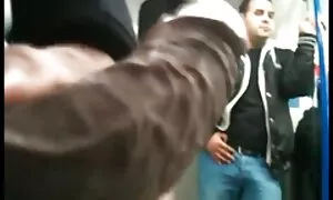 Ho il porche mature amatoriali mio seno da Madrid. Cosa vedi?