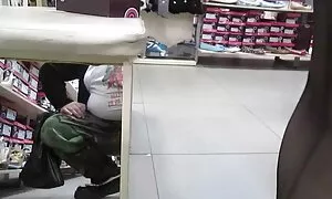 Sfortunatamente a volte questa dimensione donne mature e porche è molto importante